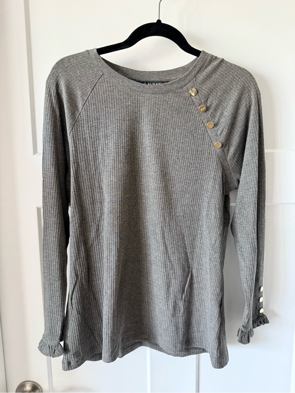 Ralph Lauren Gray Ribbed Long Sleeve Top with Gold Buttons Ruffle Detail Size XL